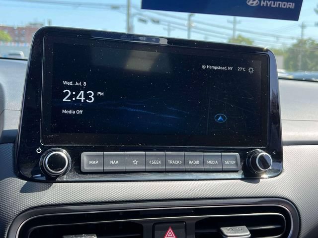 Certified 2023 Hyundai Kona SEL w/ Convenience Package AWD/4WD image 27