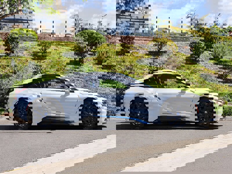 Used 2017 BMW i8 image 8