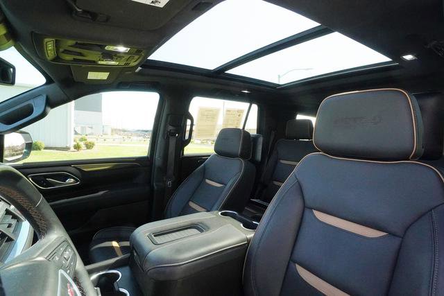 Used 2024 GMC Yukon AT4 w/ Technology Package image 23