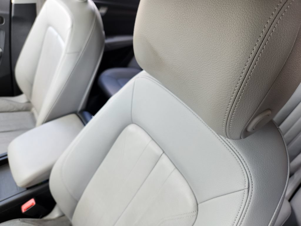 Used 2018 Audi Q5 Prestige w/ Prestige Package AWD/4WD image 25