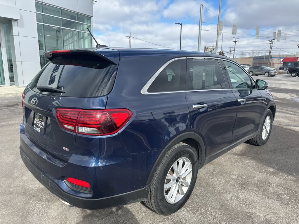 Used 2019 Kia Sorento LX image 6