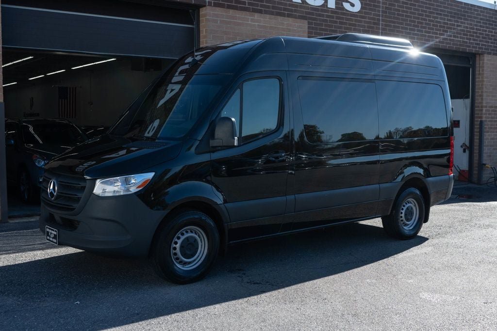 Used 2025 Mercedes-Benz Sprinter 2500 image 30