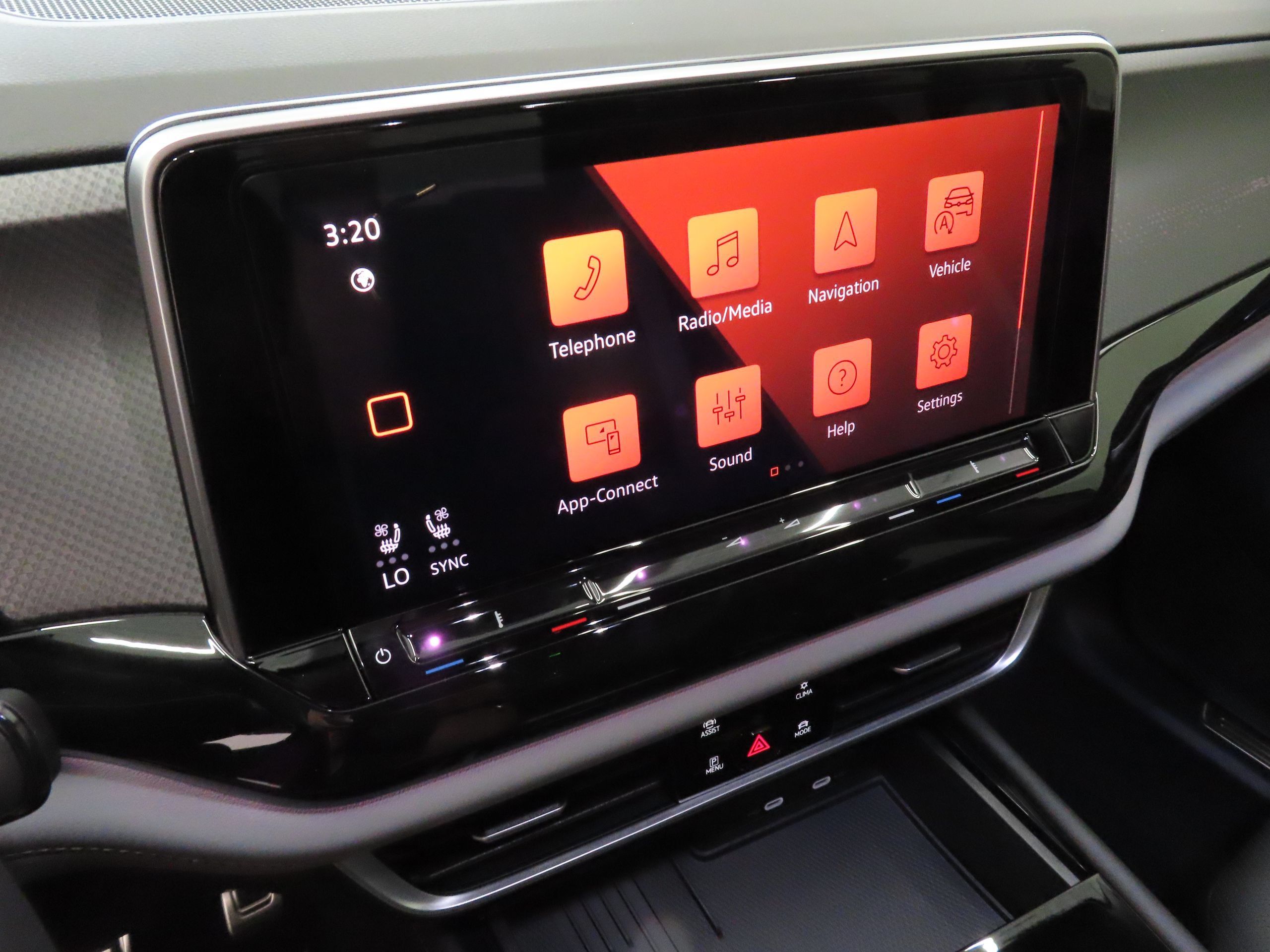 New 2026 Volkswagen Atlas Peak Edition AWD/4WD image 16