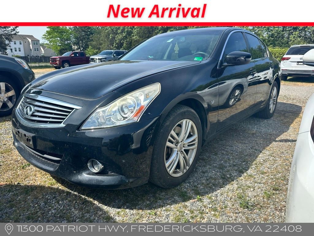 Used 2015 INFINITI Q40 AWD w/ Navigation Package