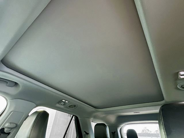 Used 2021 Ford Explorer XLT w/ Equipment Group 202A image 23