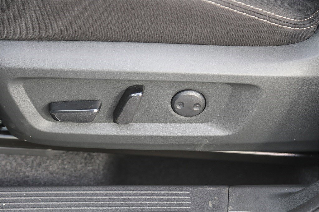New 2026 Nissan Rogue SV image 22