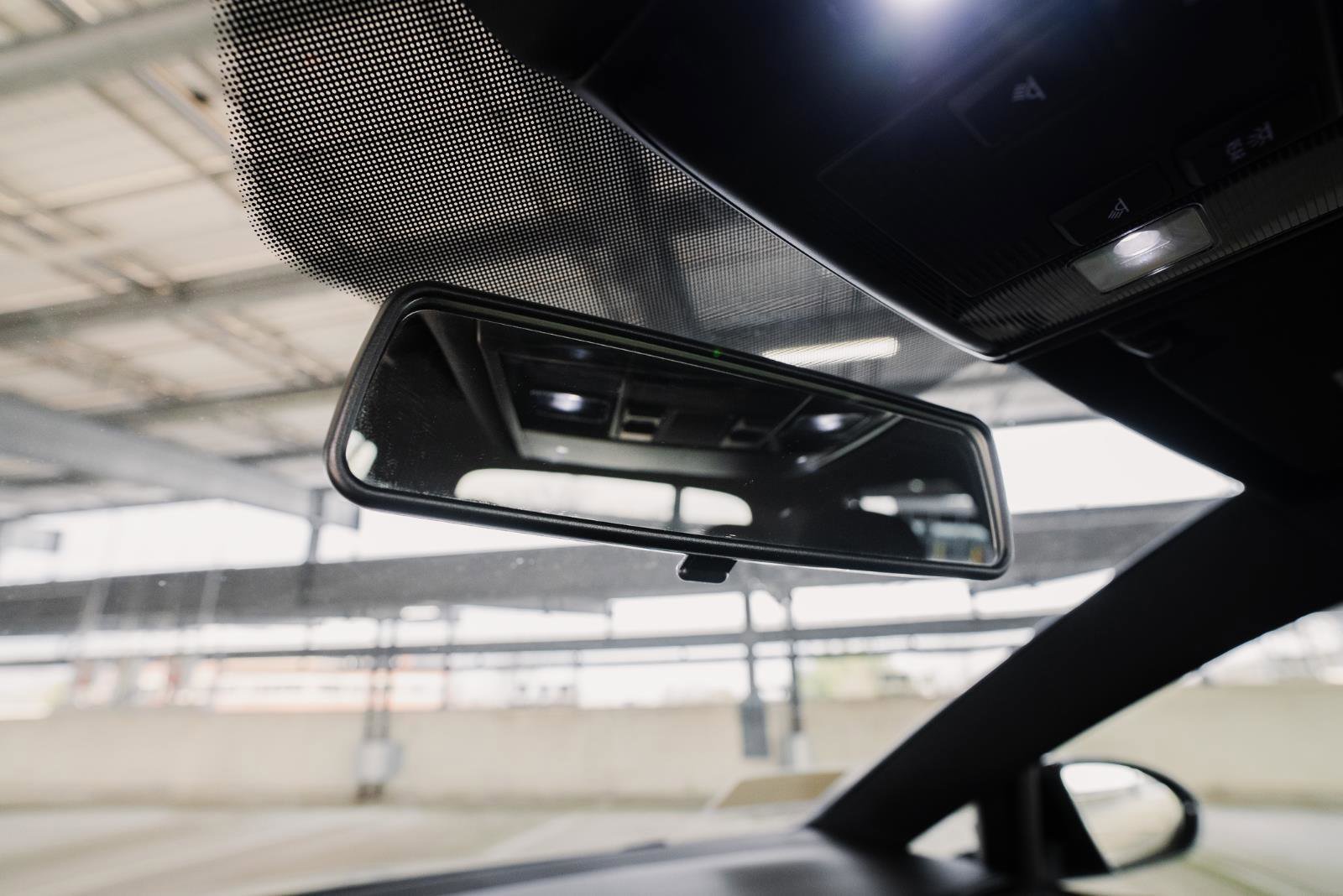 Used 2017 Volkswagen GTI Sport image 30