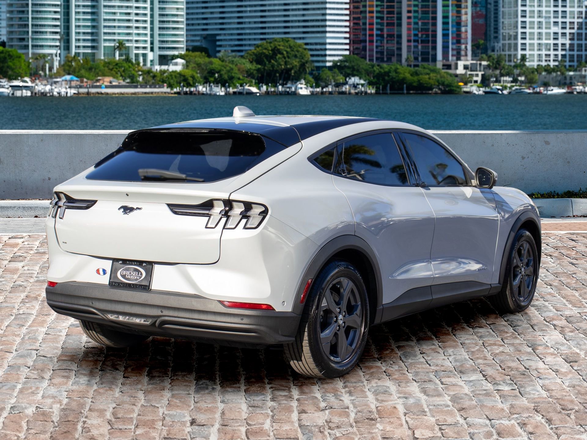 Used 2021 Ford Mustang Mach-E Select w/ Comfort/Technology Package image 5