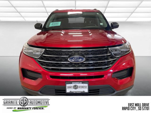 Used 2023 Ford Explorer XLT AWD/4WD image 9