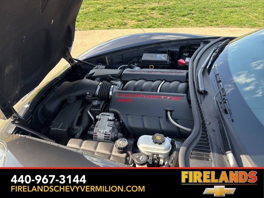 Used 2010 Chevrolet Corvette Coupe w/ 1LT image 38