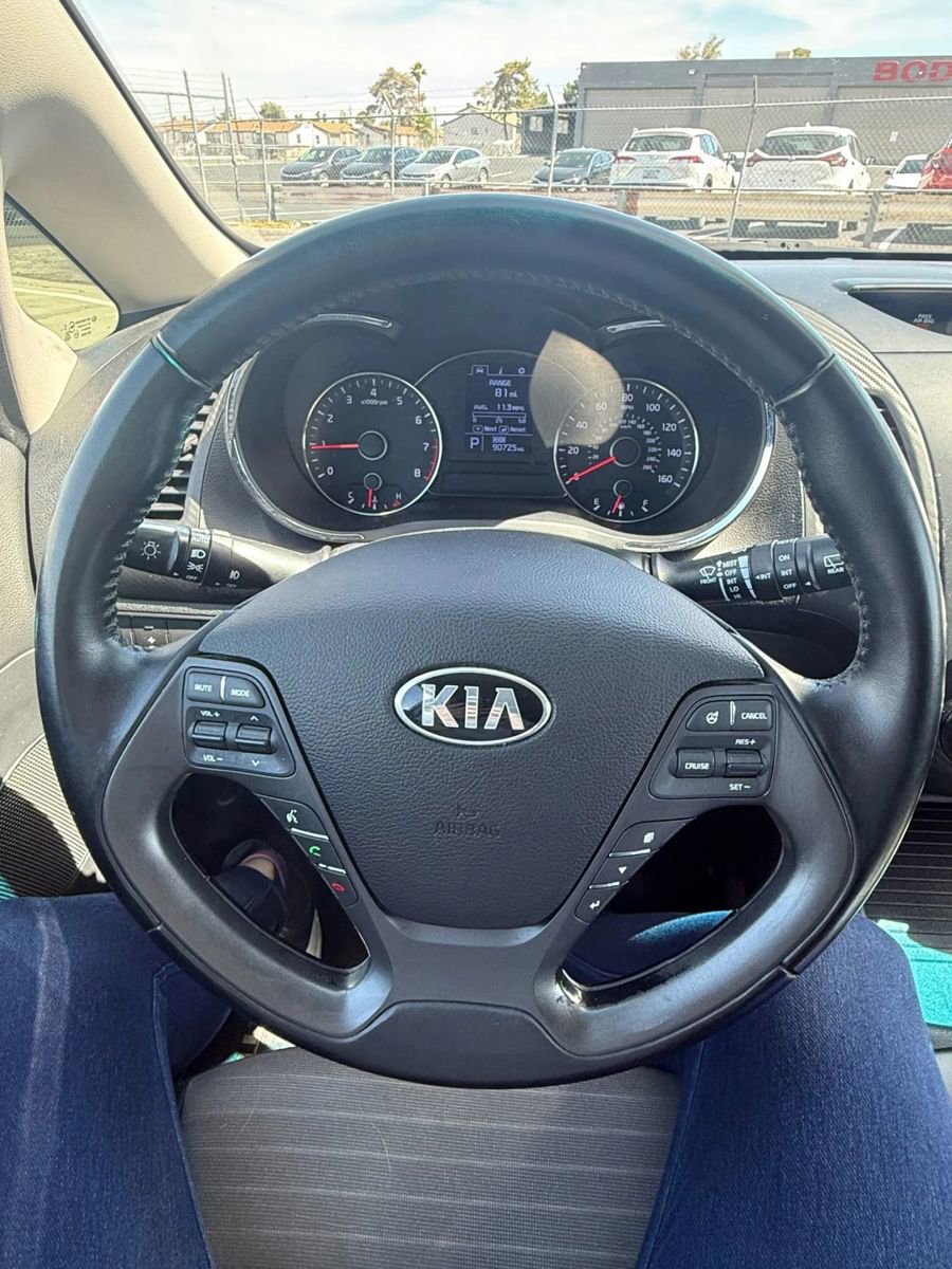 Used 2014 Kia Forte EX image 11