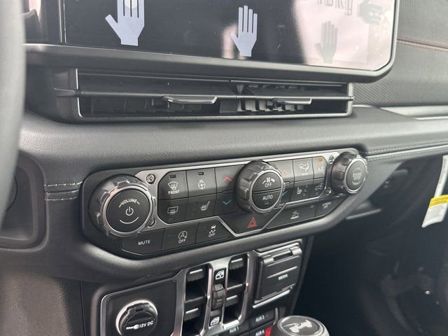 New 2025 Jeep Wrangler Rubicon w/ XTREMEE 35" Tire Package image 26