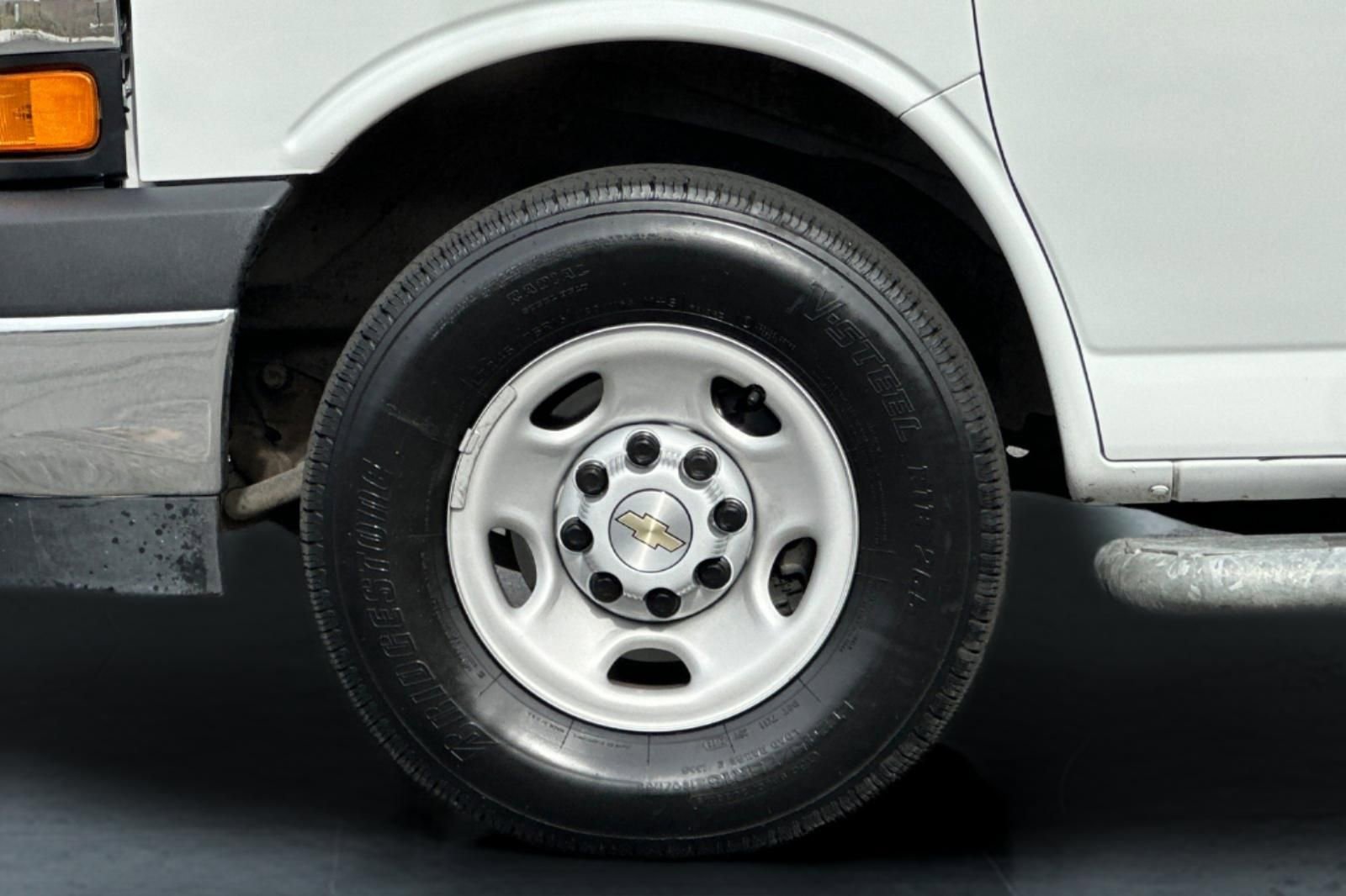 Used 2023 Chevrolet Express 2500 w/ Driver Convenience Package image 27