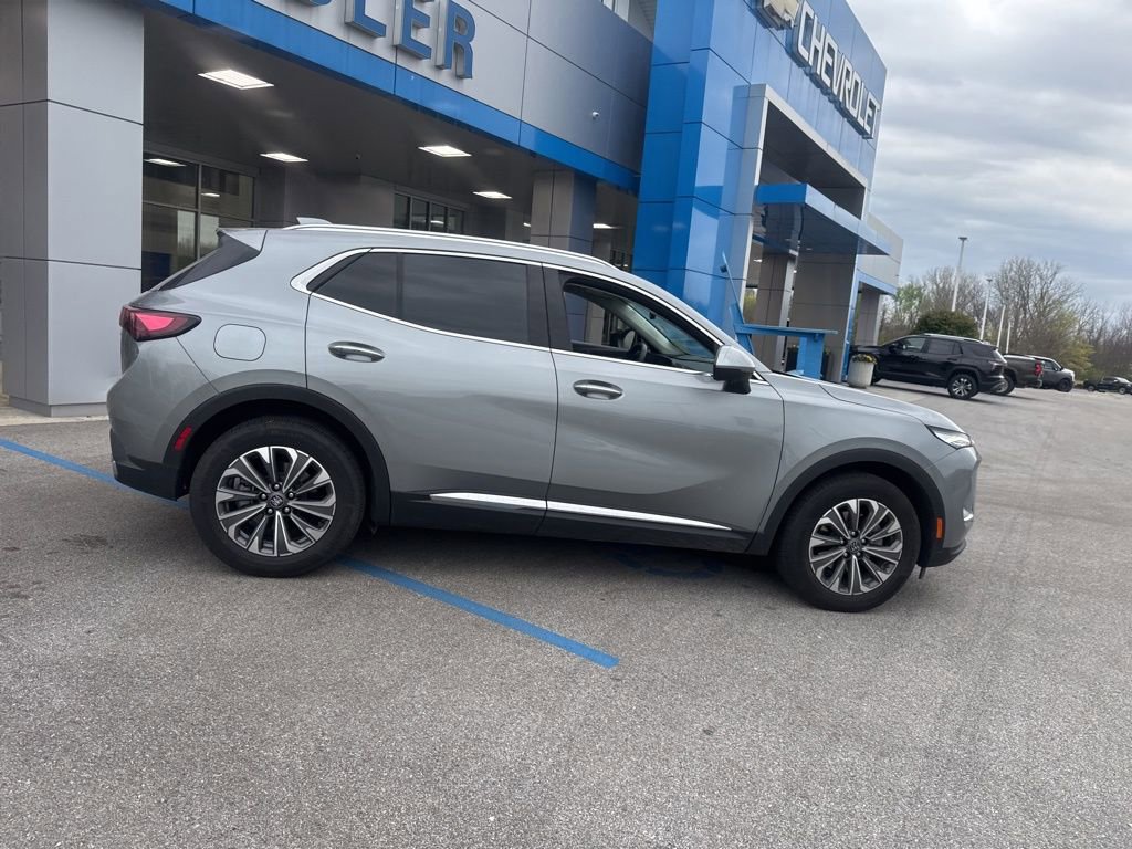 Used 2025 Buick Envision Preferred image 21