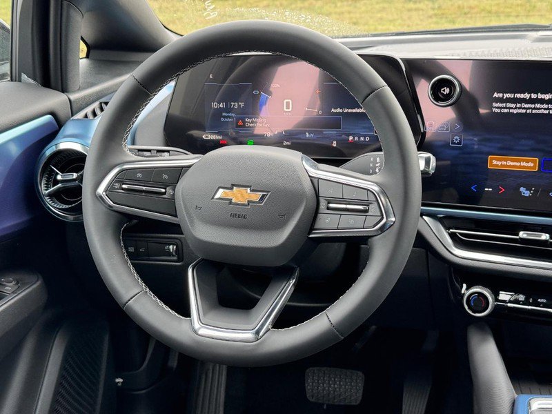 New 2026 Chevrolet Equinox EV LT image 7