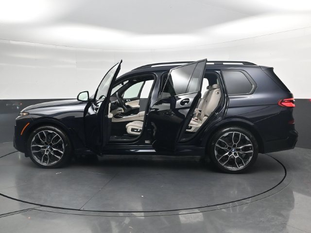 New 2027 BMW X7 xDrive40i AWD/4WD image 44