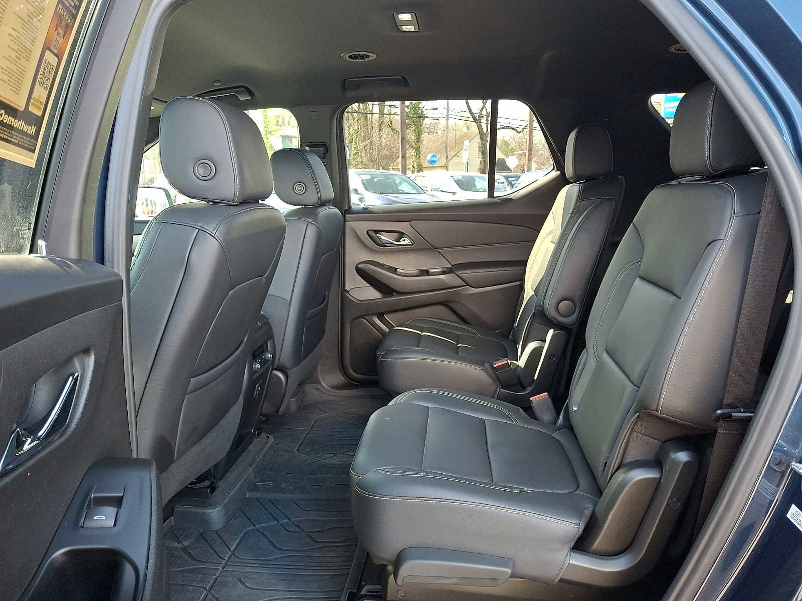 Certified 2023 Chevrolet Traverse LT w/ LPO, Floor Liner Package image 9