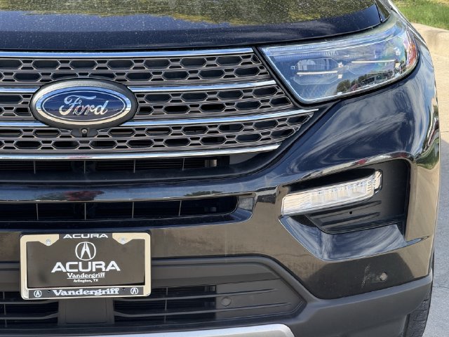 Used 2021 Ford Explorer King Ranch w/ Premium Technology Package RWD image 8