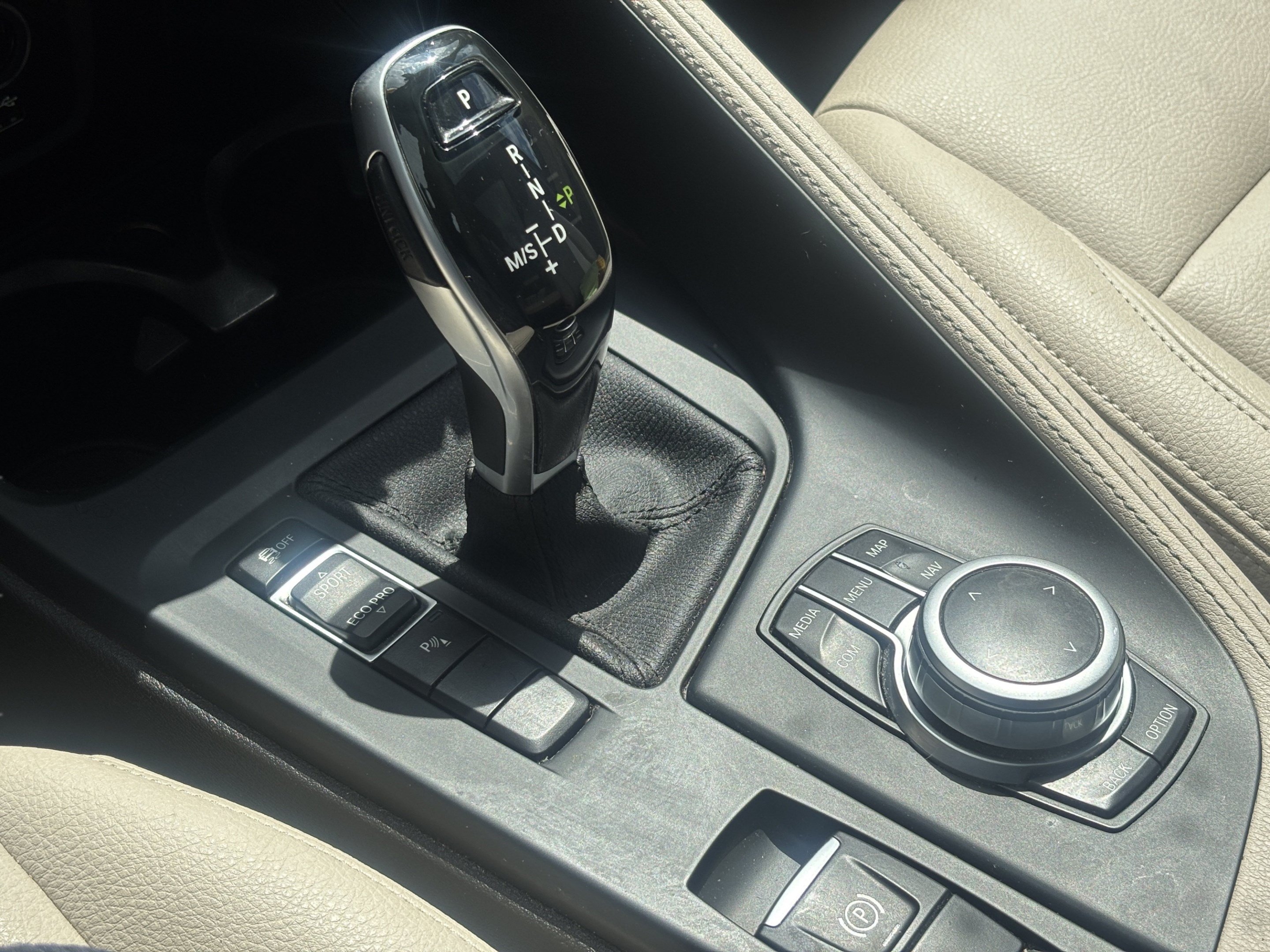 Used 2020 BMW X1 sDrive28i w/ Premium Package FWD image 10