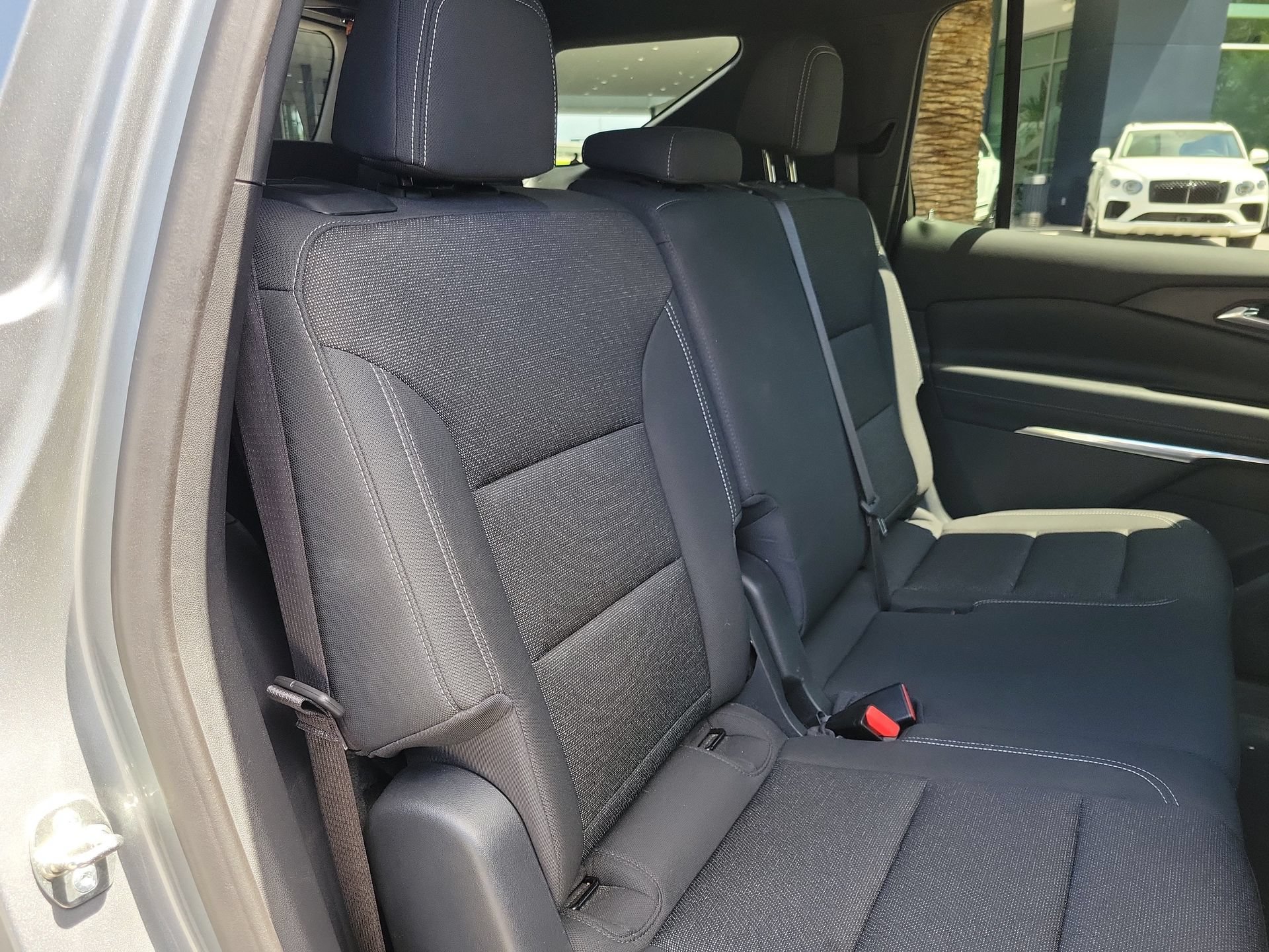 Used 2024 Chevrolet Traverse LS w/ Midnight/Sport Edition FWD image 17