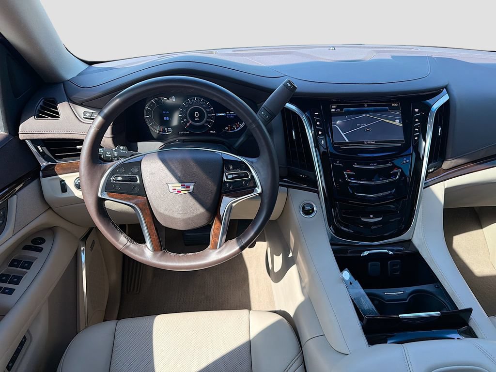 Used 2017 Cadillac Escalade Luxury AWD/4WD image 24