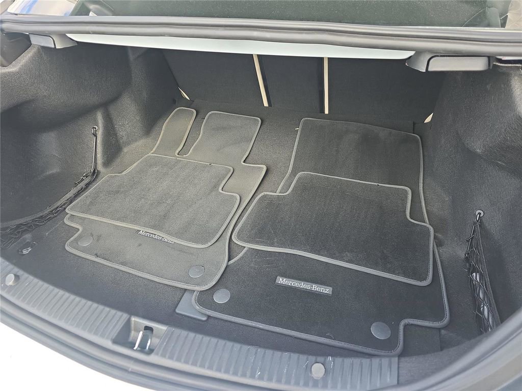 Used 2016 Mercedes-Benz C 300 Sedan image 23