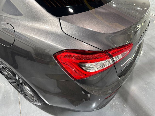Used 2017 Maserati Ghibli S image 37