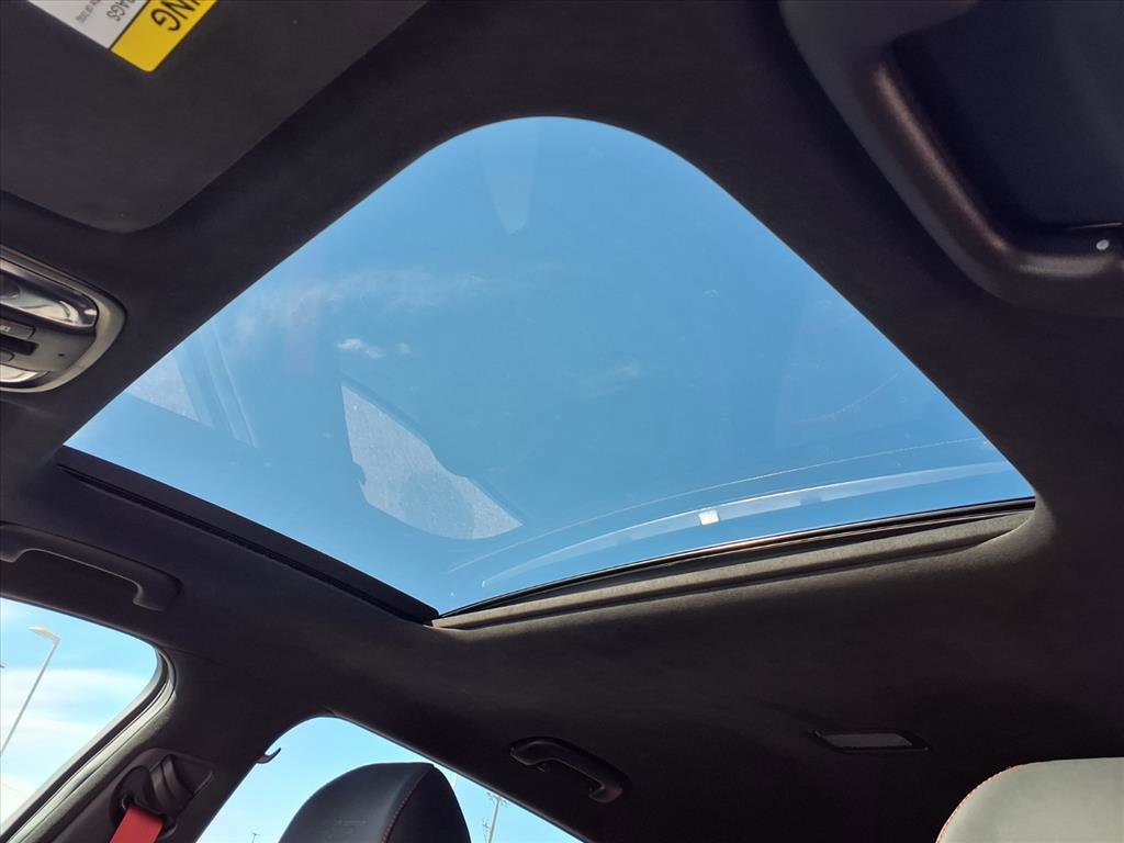 Used 2023 Kia Stinger GT2 image 23