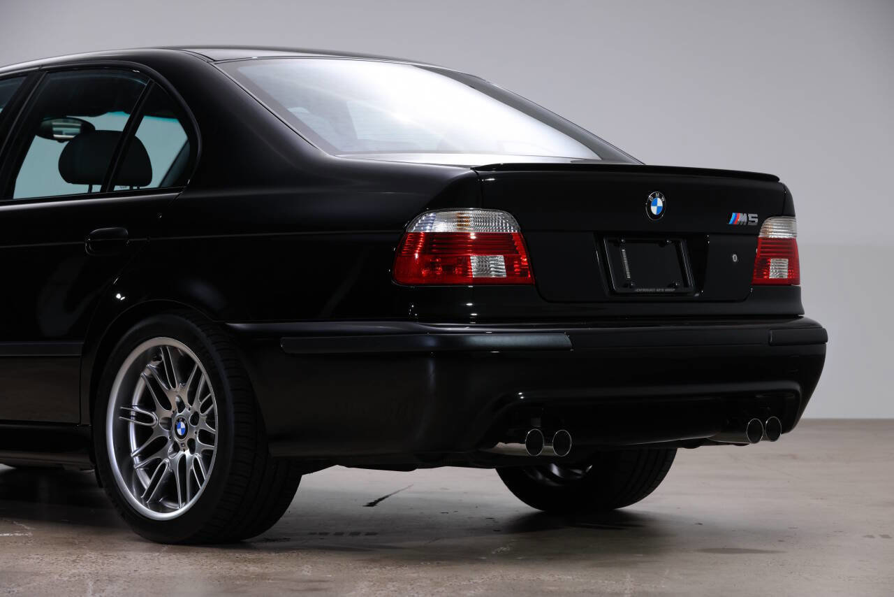 Used 2002 BMW M5 image 17