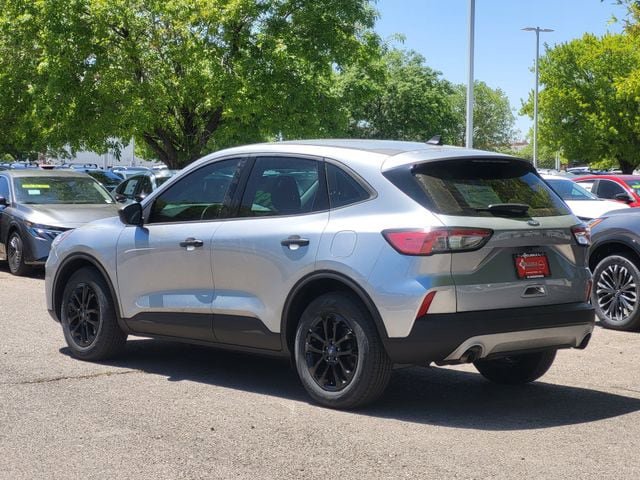 Used 2022 Ford Escape S FWD image 3