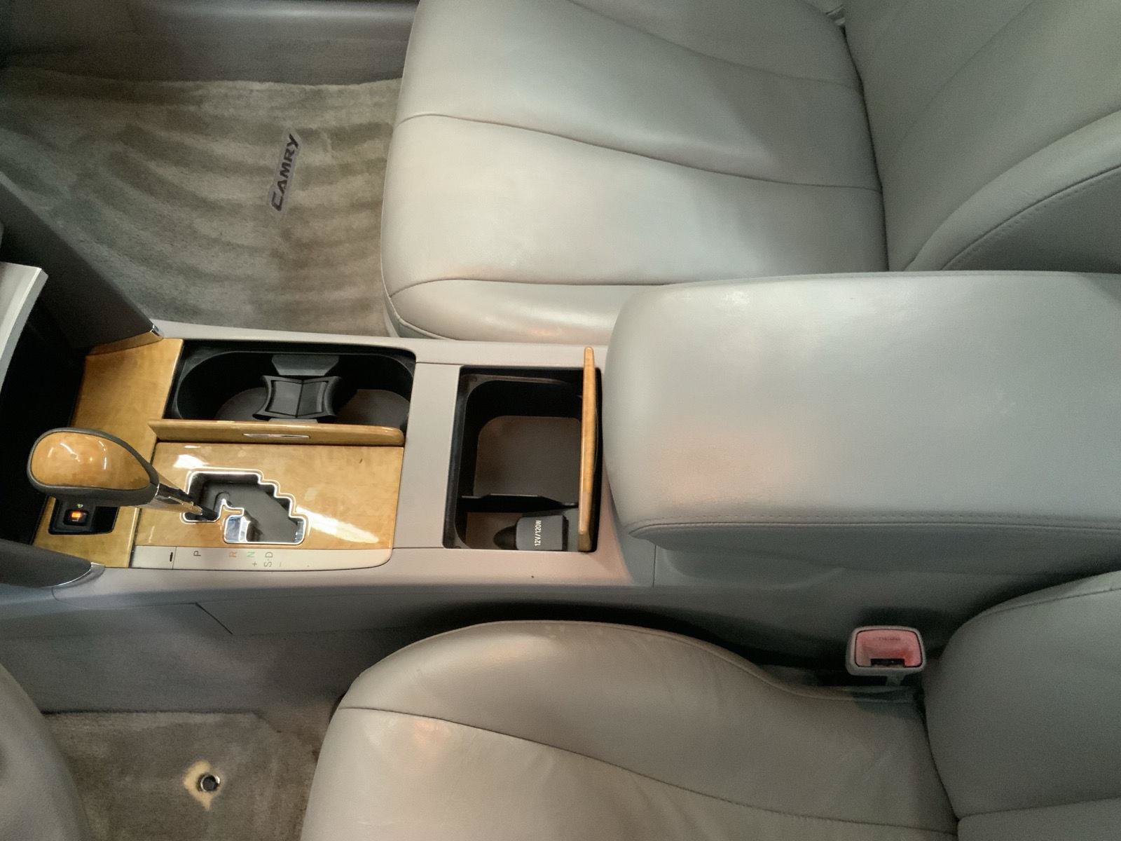 Used 2007 Toyota Camry XLE FWD image 26