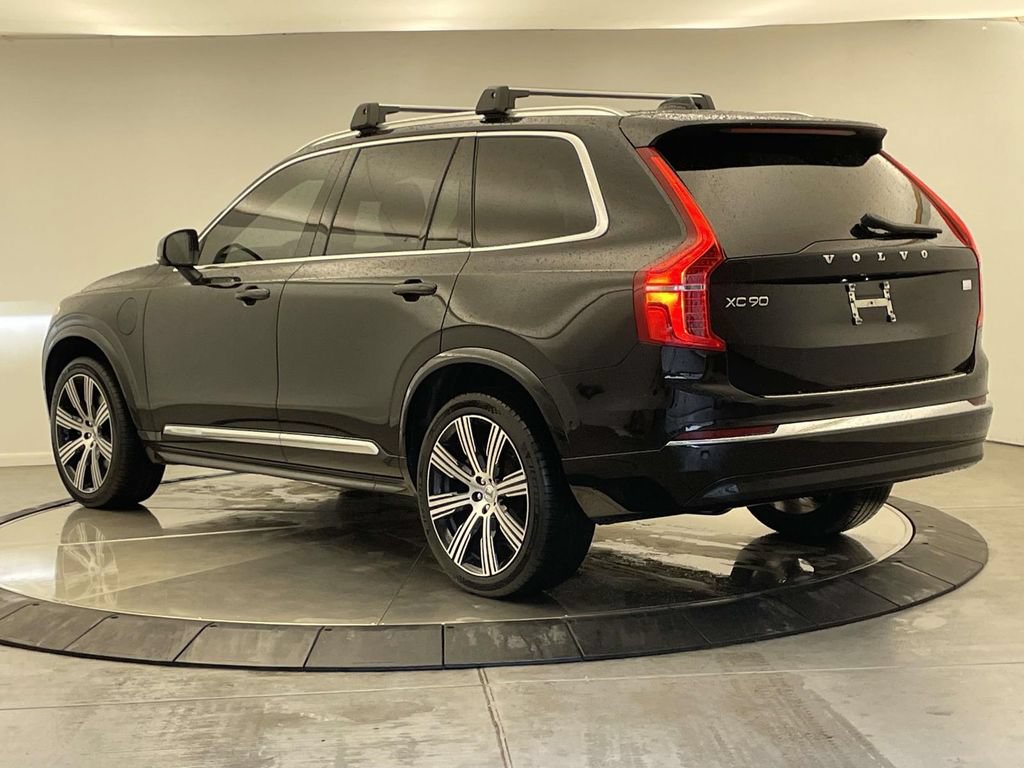 Used 2024 Volvo XC90 T8 Ultimate w/ Protection Package Premier AWD/4WD image 3