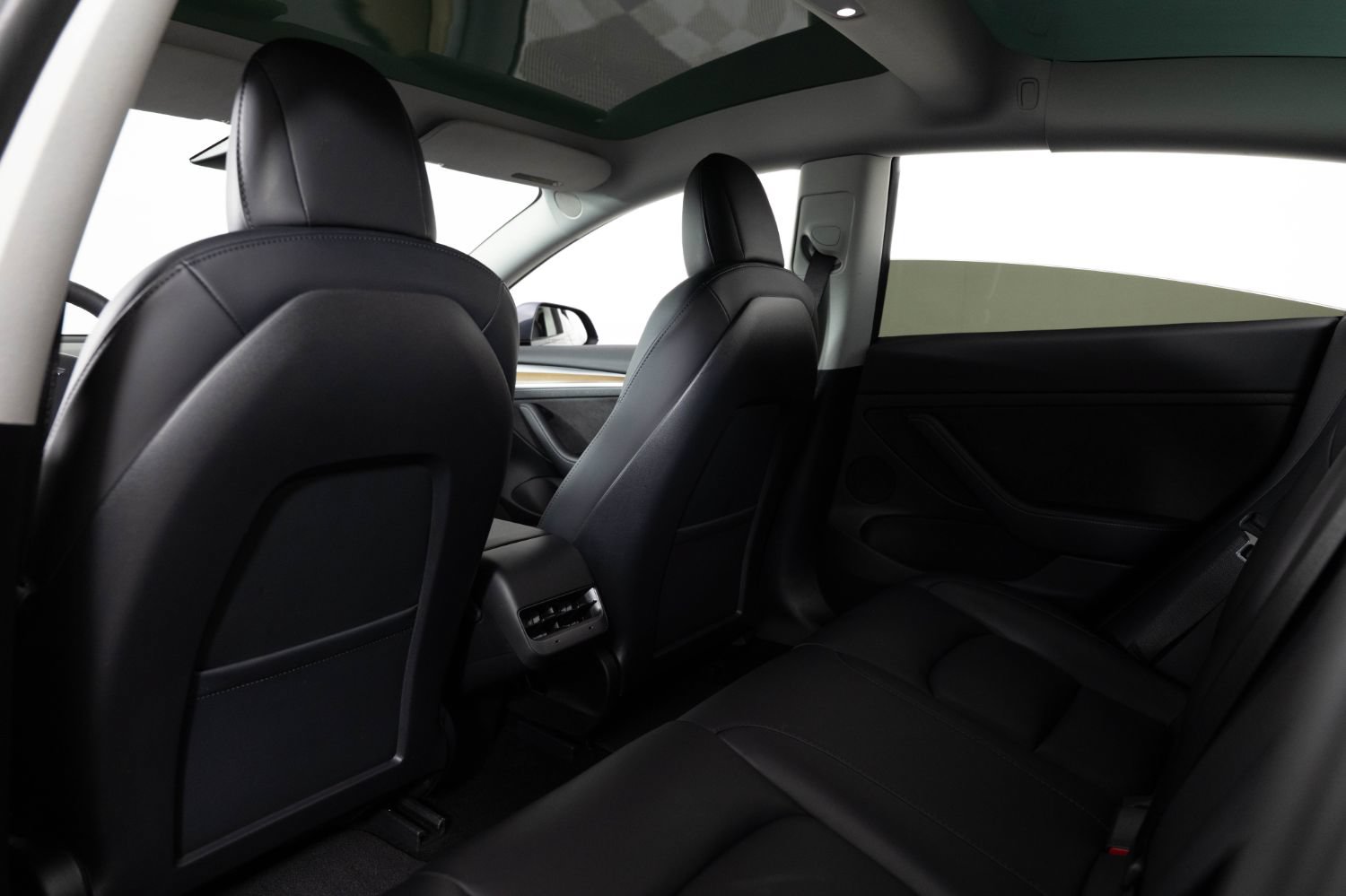 Used 2022 Tesla Model 3 Performance AWD/4WD image 18