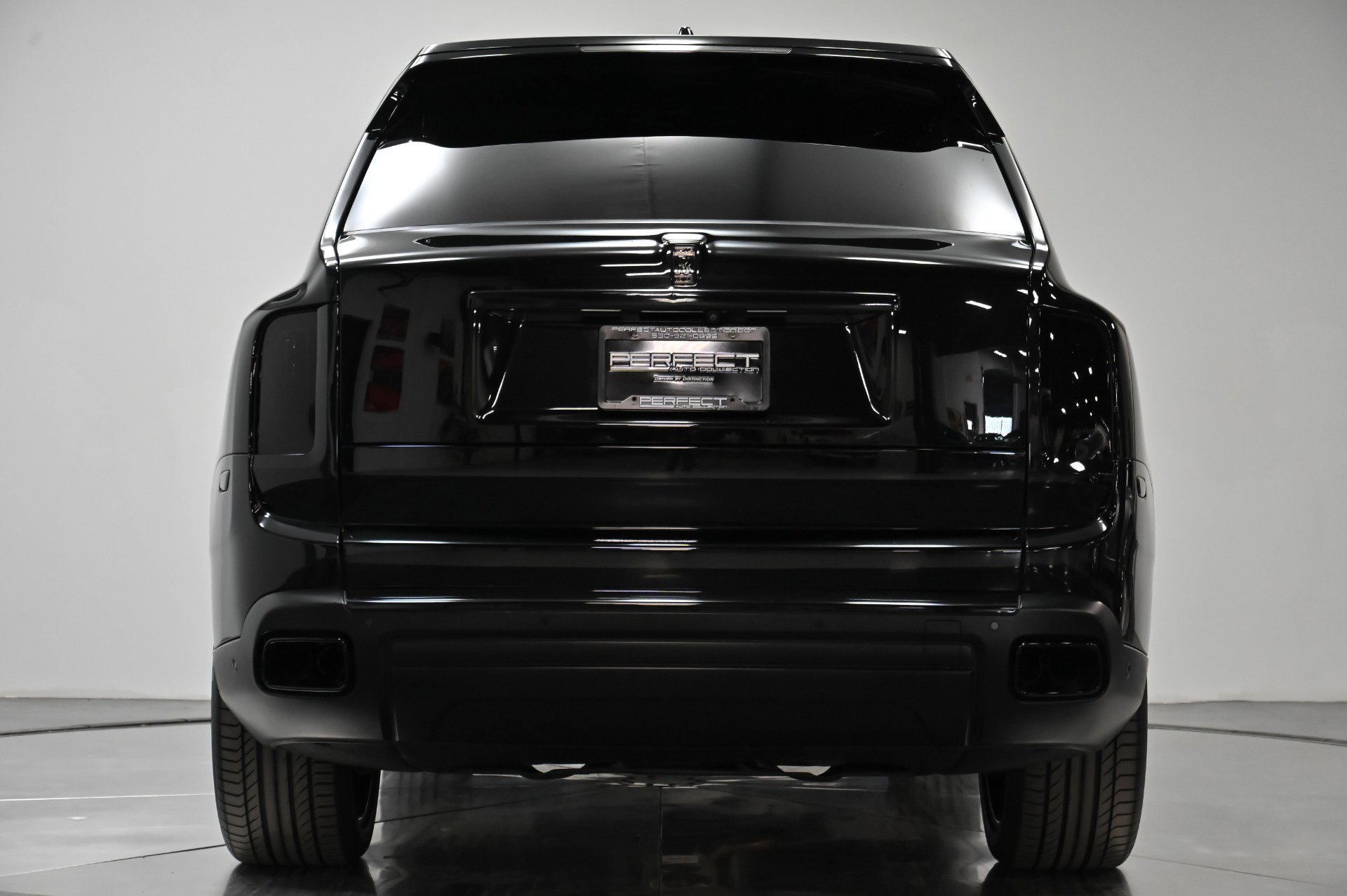 Used 2019 Rolls-Royce Cullinan image 15