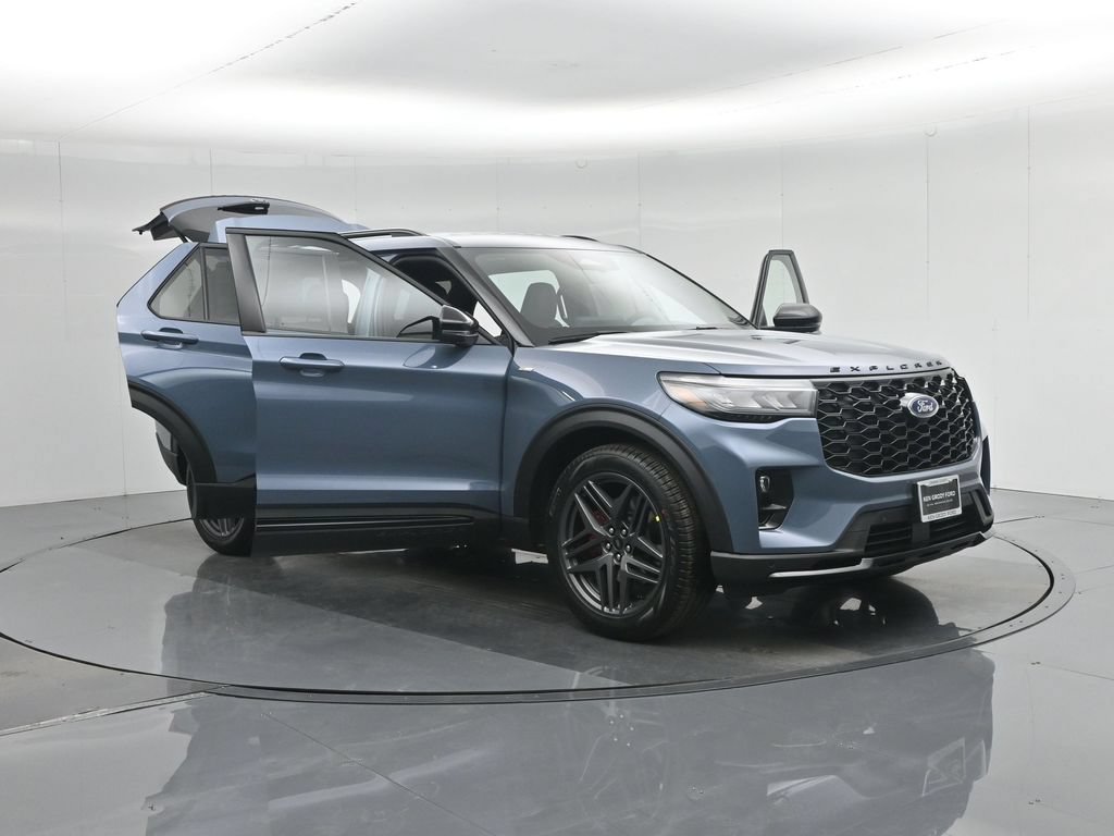 New 2026 Ford Explorer ST-Line w/ ST-Line Street Pack AWD/4WD image 35