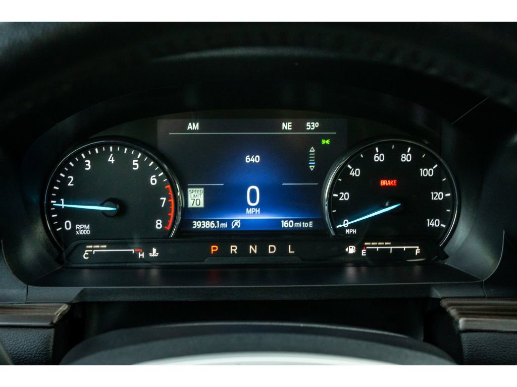 Used 2024 Ford Explorer Limited image 21