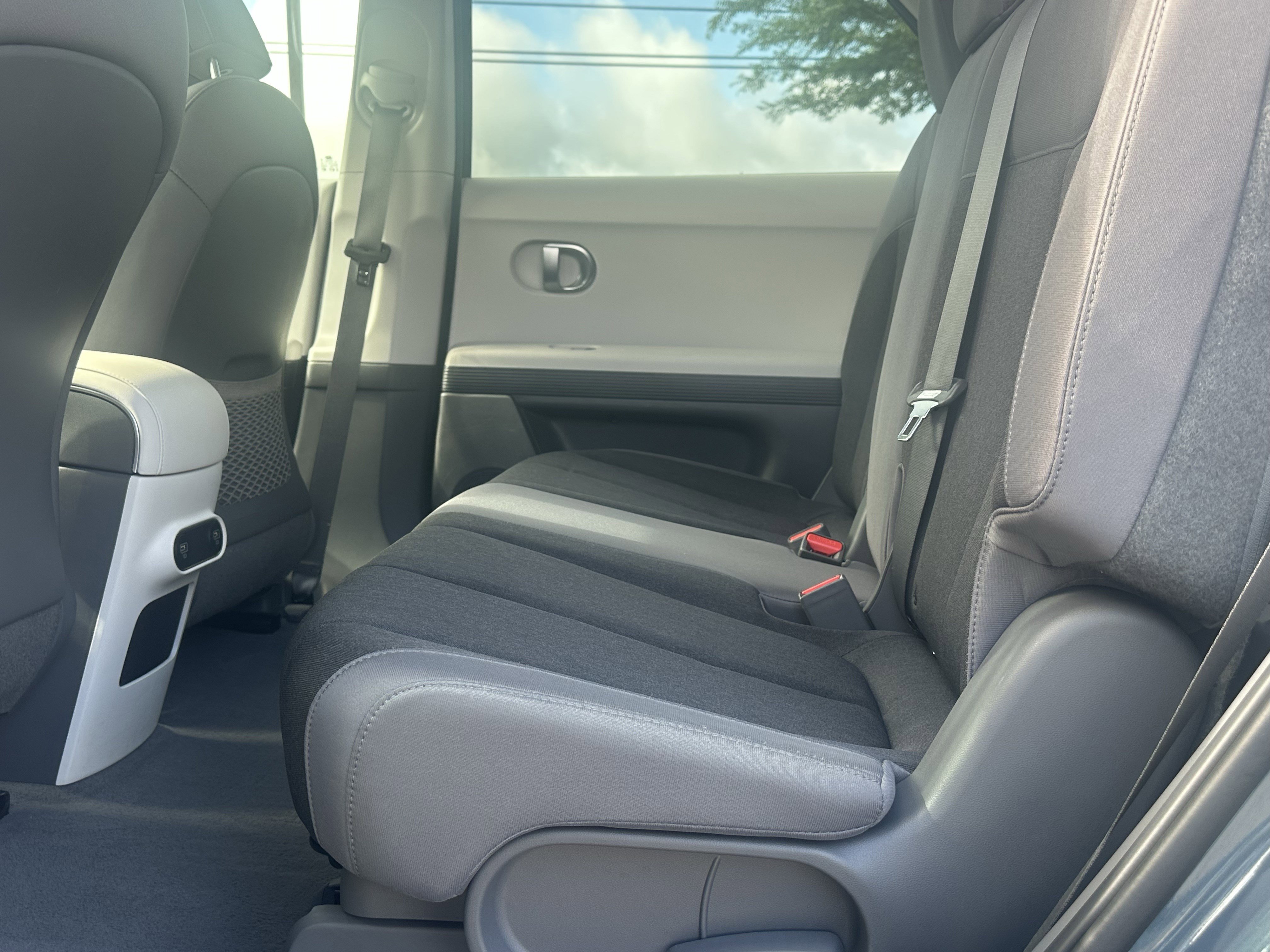 Used 2024 Hyundai Ioniq 5 SEL RWD image 19