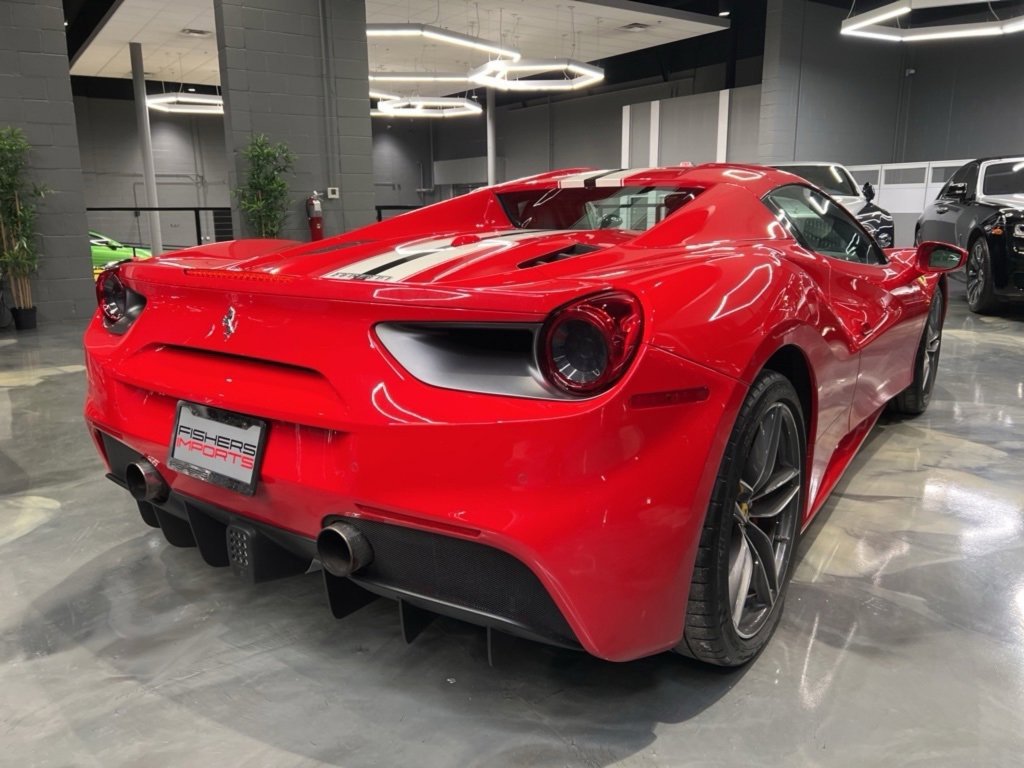 Used 2018 Ferrari 488 Spider image 19