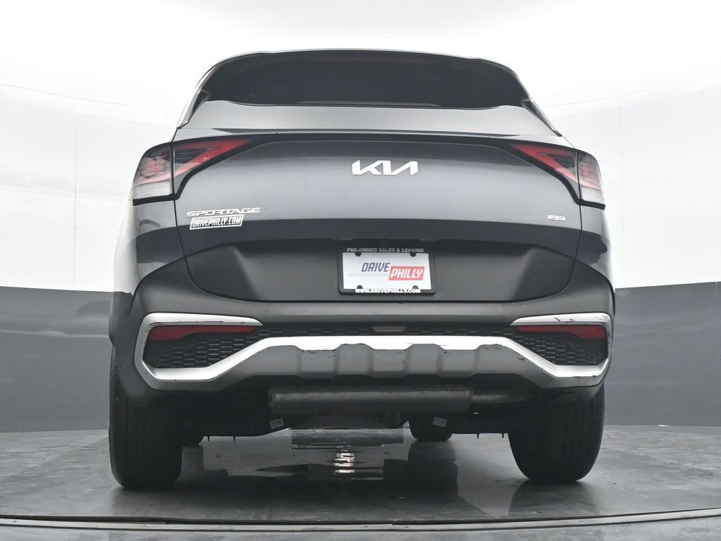 Used 2024 Kia Sportage LX image 29