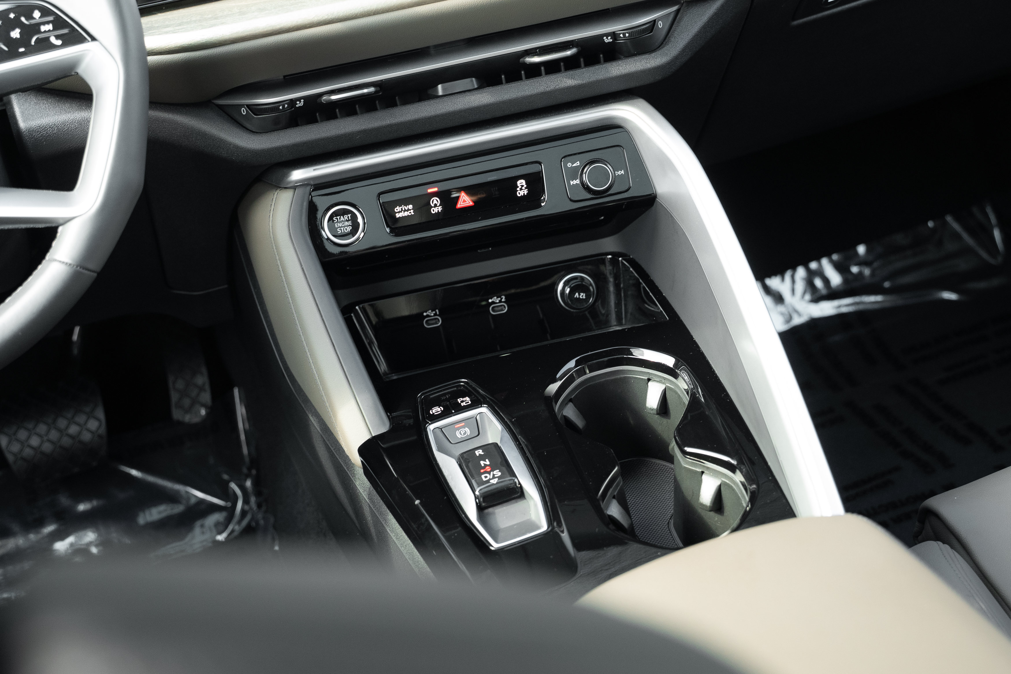 Certified 2025 Audi Q5 Premium w/ Premium Plus AWD/4WD image 14