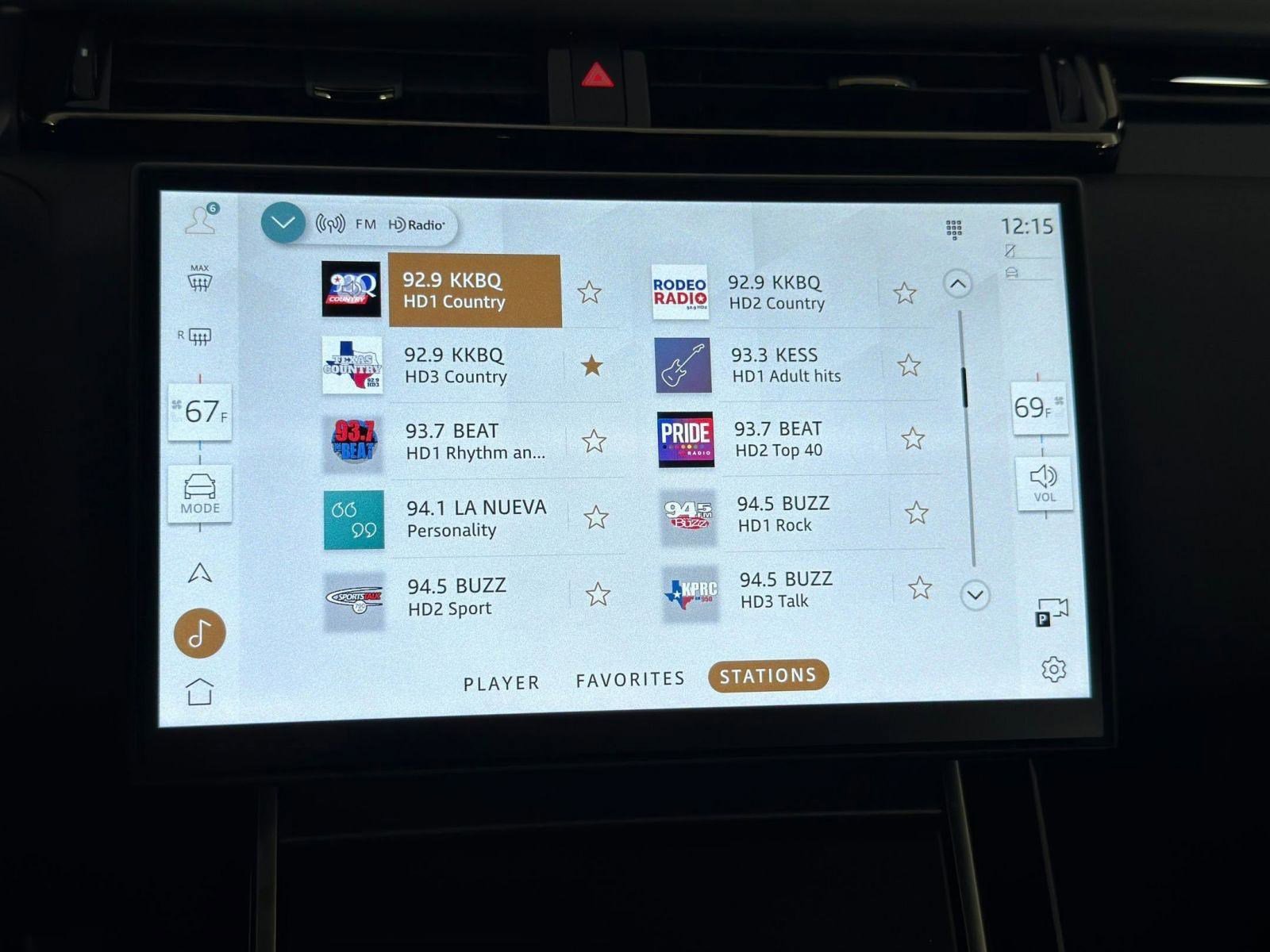 Certified 2026 Land Rover Range Rover Velar Dynamic SE image 25