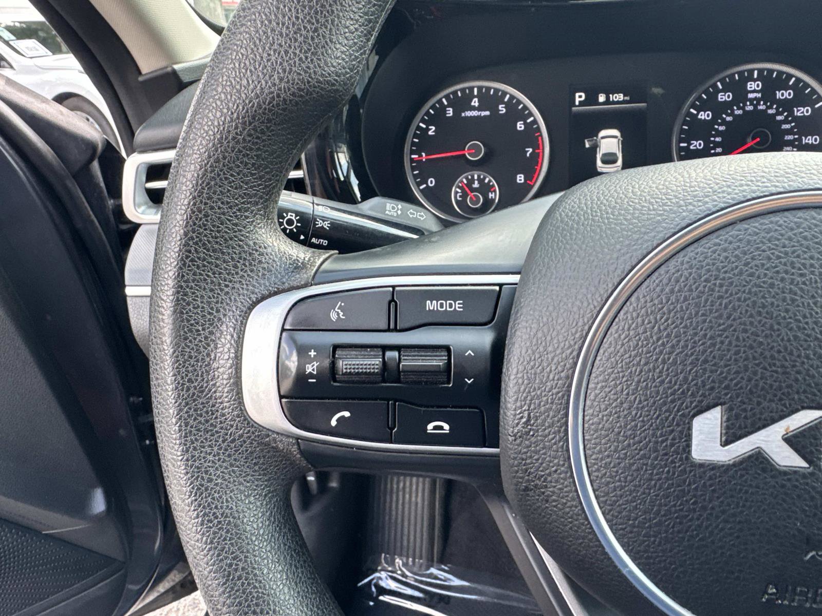 Used 2023 Kia K5 LXS image 18