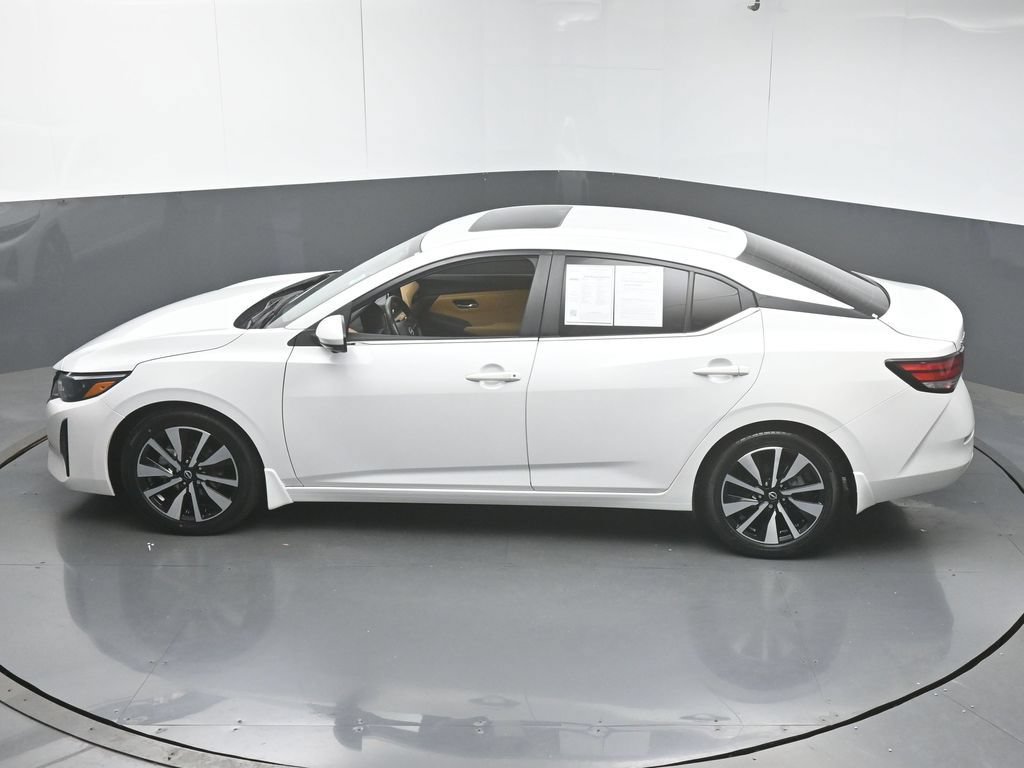 Used 2024 Nissan Sentra SV w/ SV Premium Package FWD image 44