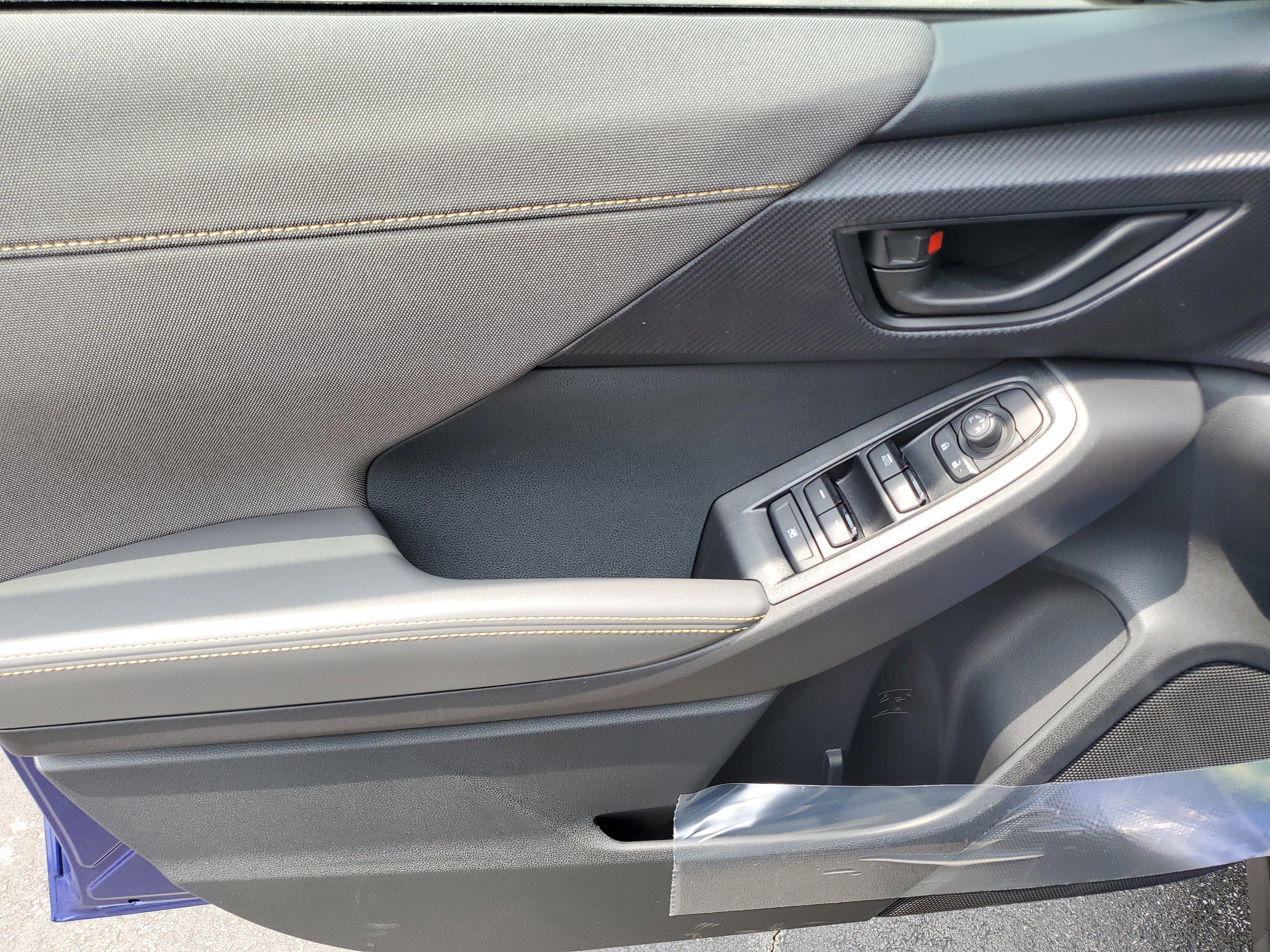 Used 2025 Subaru Crosstrek 2.5i Sport w/ Crosstrek Mirror Package image 12