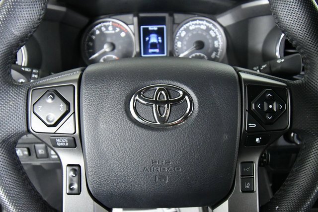 Used 2023 Toyota Tacoma TRD Off-Road image 2