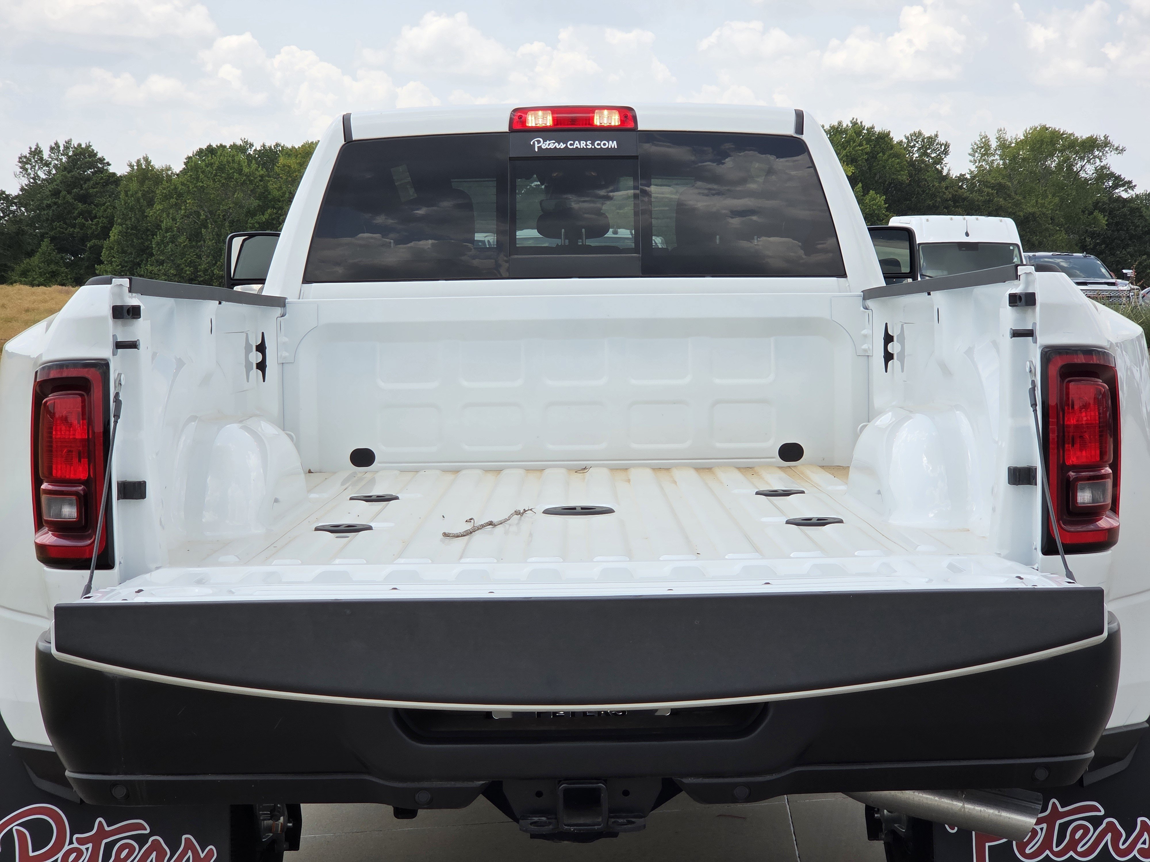 New 2026 RAM 3500 Tradesman AWD/4WD image 6