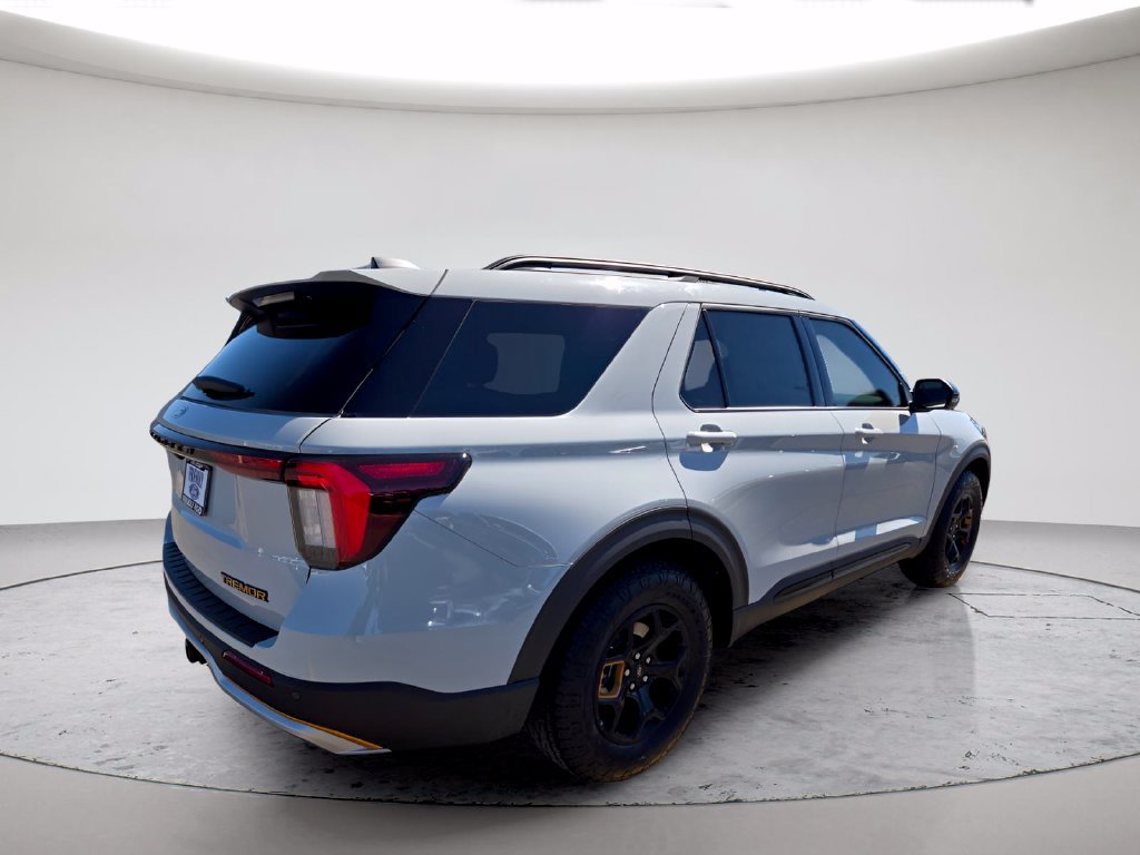 New 2027 Ford Explorer Tremor AWD/4WD image 4