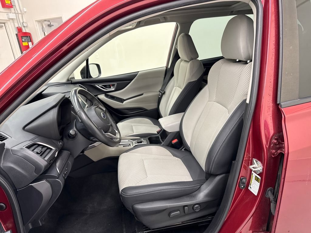 Used 2022 Subaru Forester Premium AWD/4WD image 13