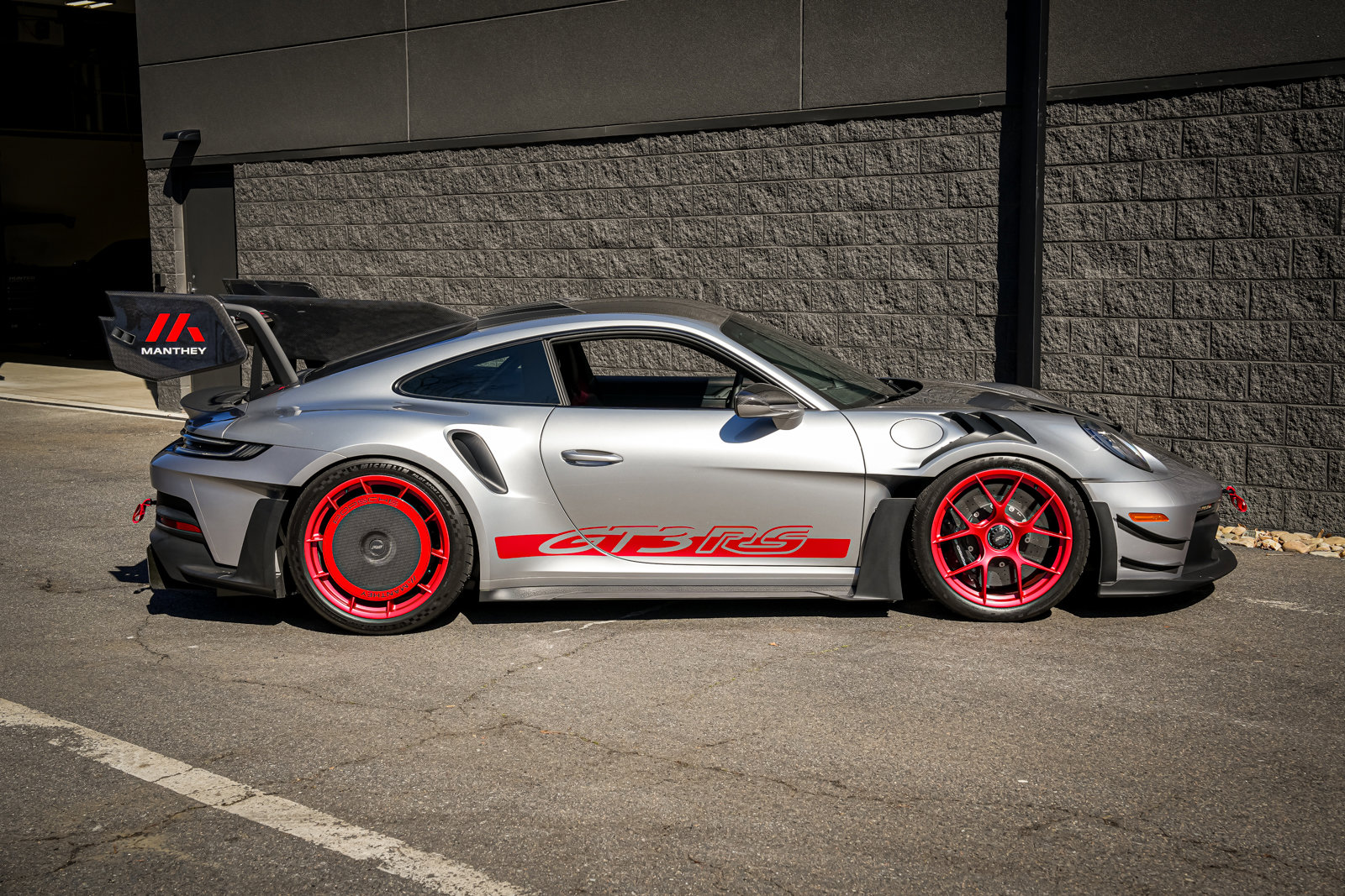 Used 2025 Porsche 911 GT3 RS RWD image 8