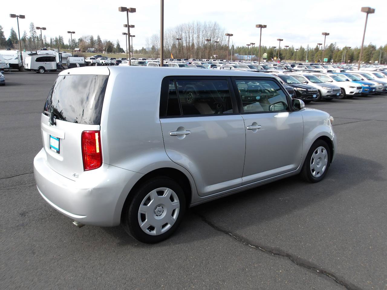 Used 2009 Scion xB image 5